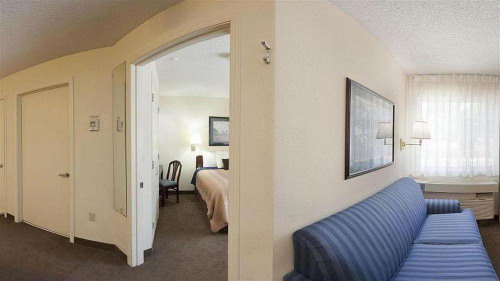 Sonesta Simply Suites Dallas Galleria Buitenkant foto