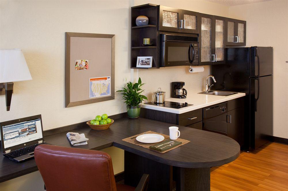 Sonesta Simply Suites Dallas Galleria Buitenkant foto